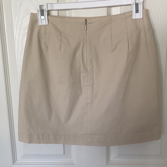 “Gap”tan, lined skirt; size 1;NWOT - Picture 2 of 6